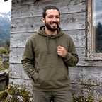 Verde · Polerón Hombre Hoodie Katmandú Lhotse de frente