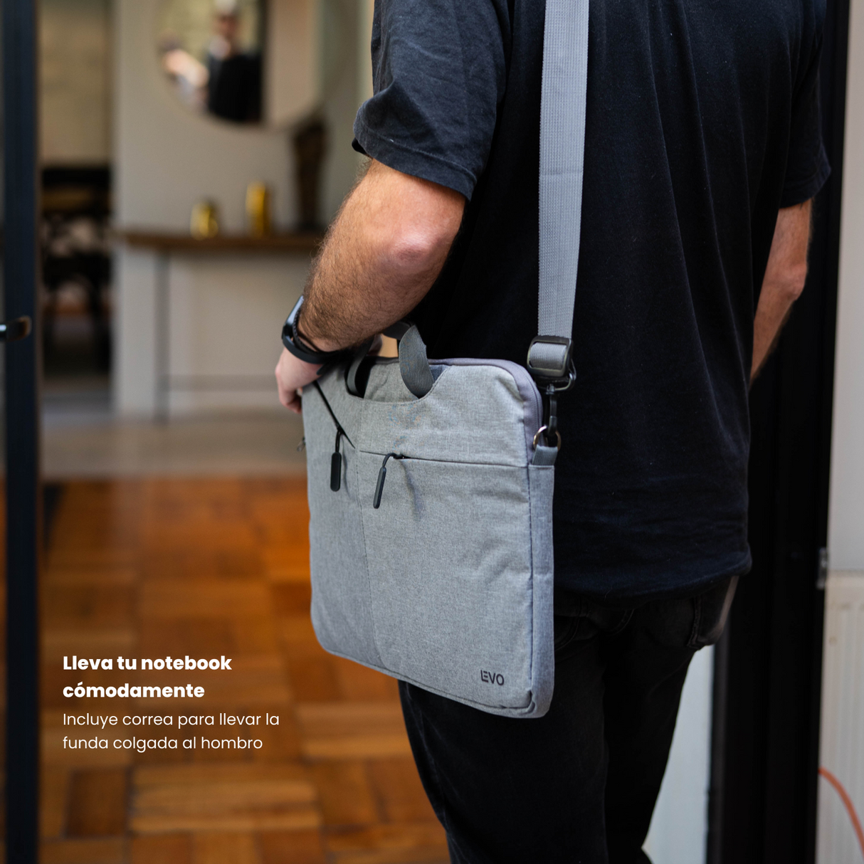 png_1500x1500_62810563