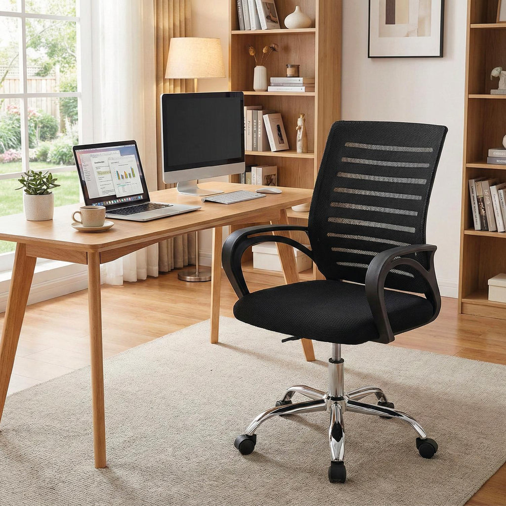 LEVO Silla Lite — vista tres cuartos mostrando respaldo en malla y asiento