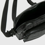 Cartera Mini Metalizado Azabache detalle