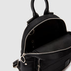 Mochila Victoria Black detalle del bolsillo lateral
