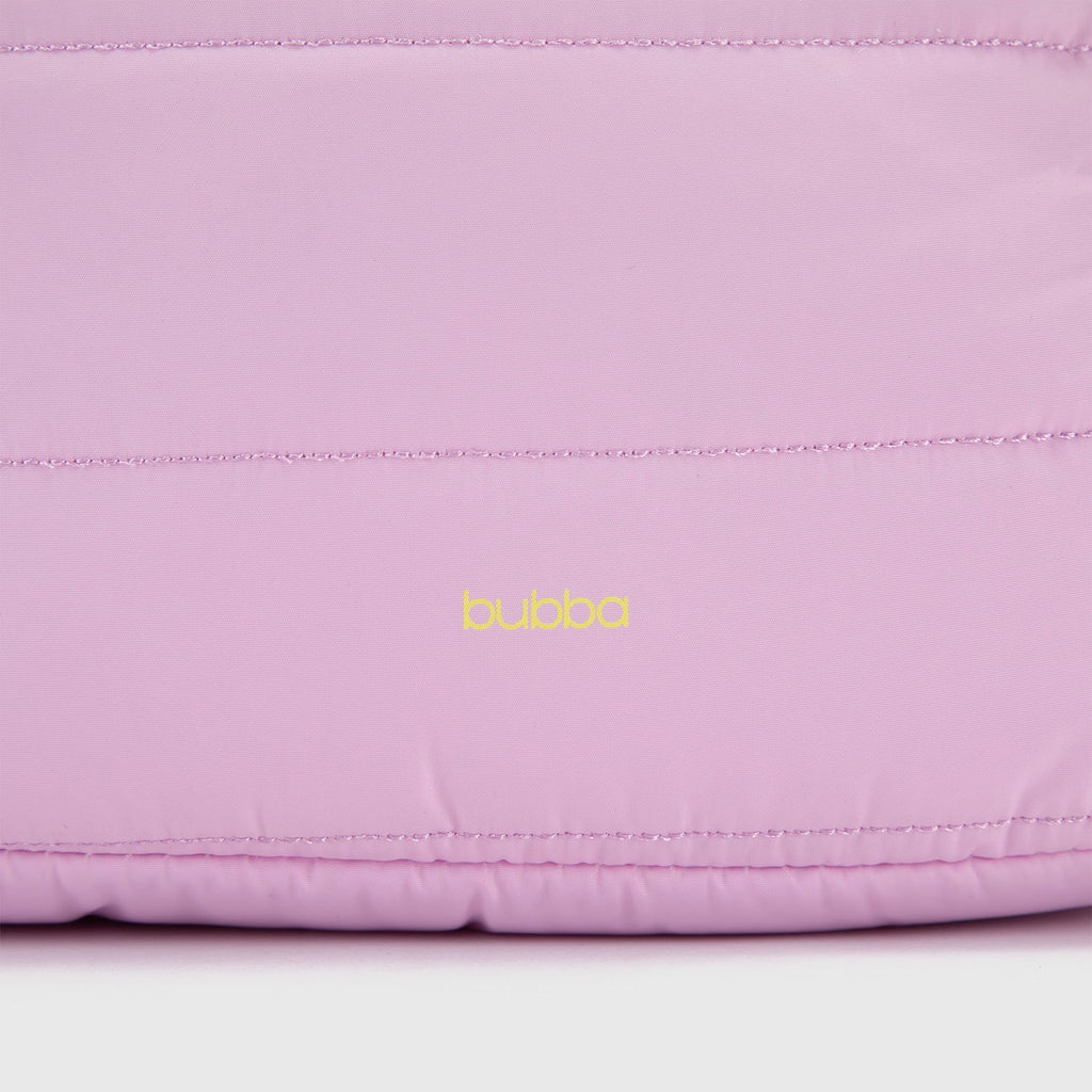Neceser Beauty Lila detalle del logo