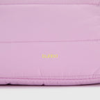 Neceser Beauty Lila detalle del logo