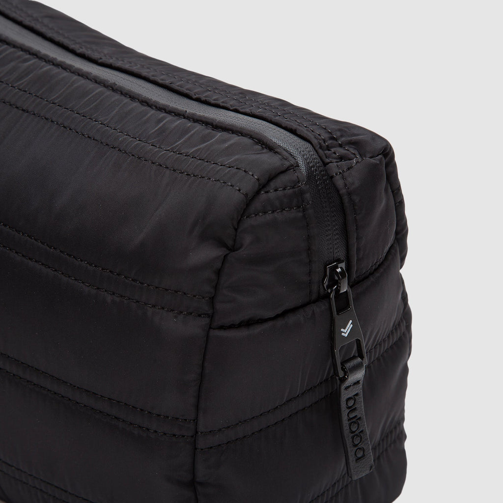 Neceser Originals Matte Black Velvet (L) detalle del cierre