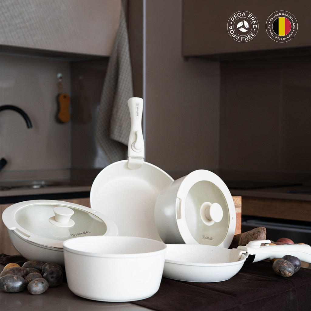 Beige · Batería de cocina Oxford Beige 15 piezas Simplit, set completo en uso en la cocina