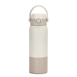 Beige · Botella Térmica Hydrotek 750 ml de acero inoxidable Lhotse, sobre fondo blanco