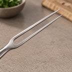 Simplit Set Parrillero Toledo cuchillo 21 cm y tenedor — detalle del tenedor trinchador