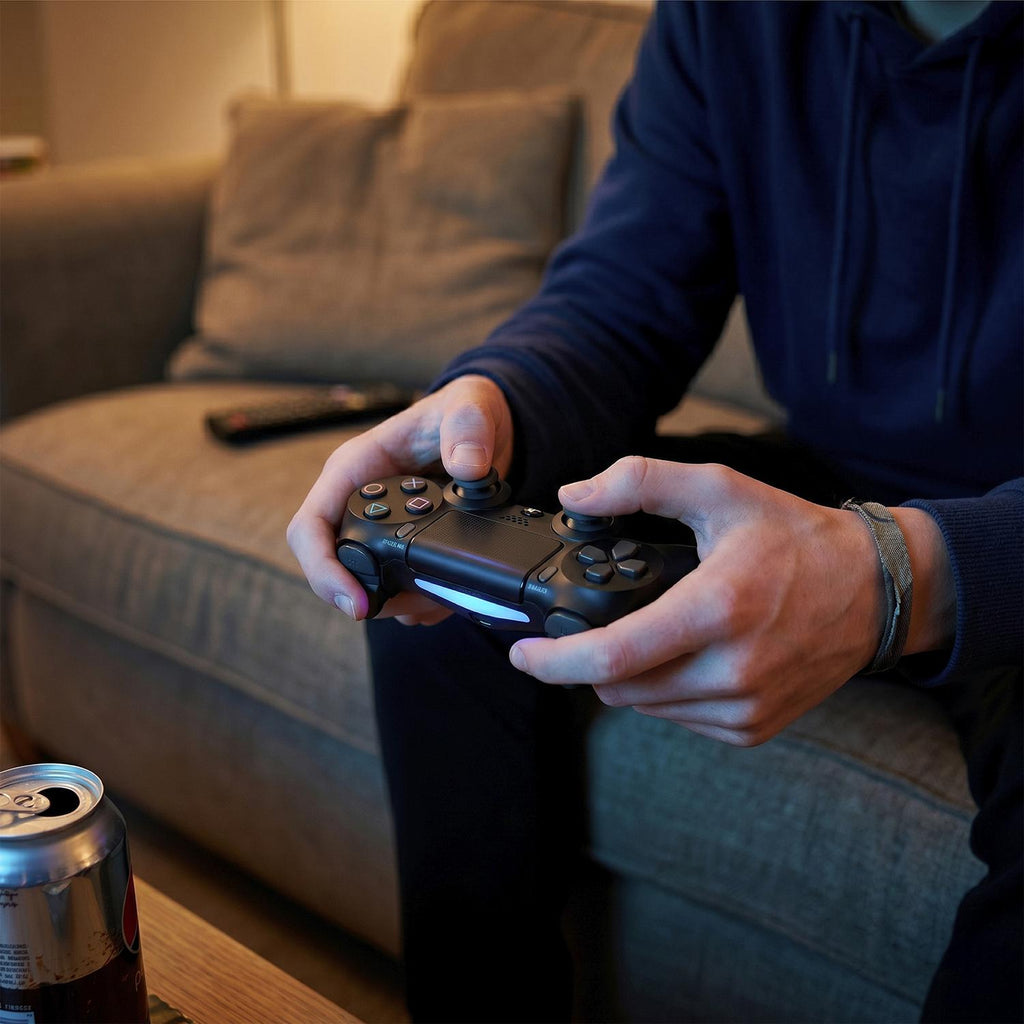 Control Joystick Inalámbrico compatible con PS4 Negro Levo