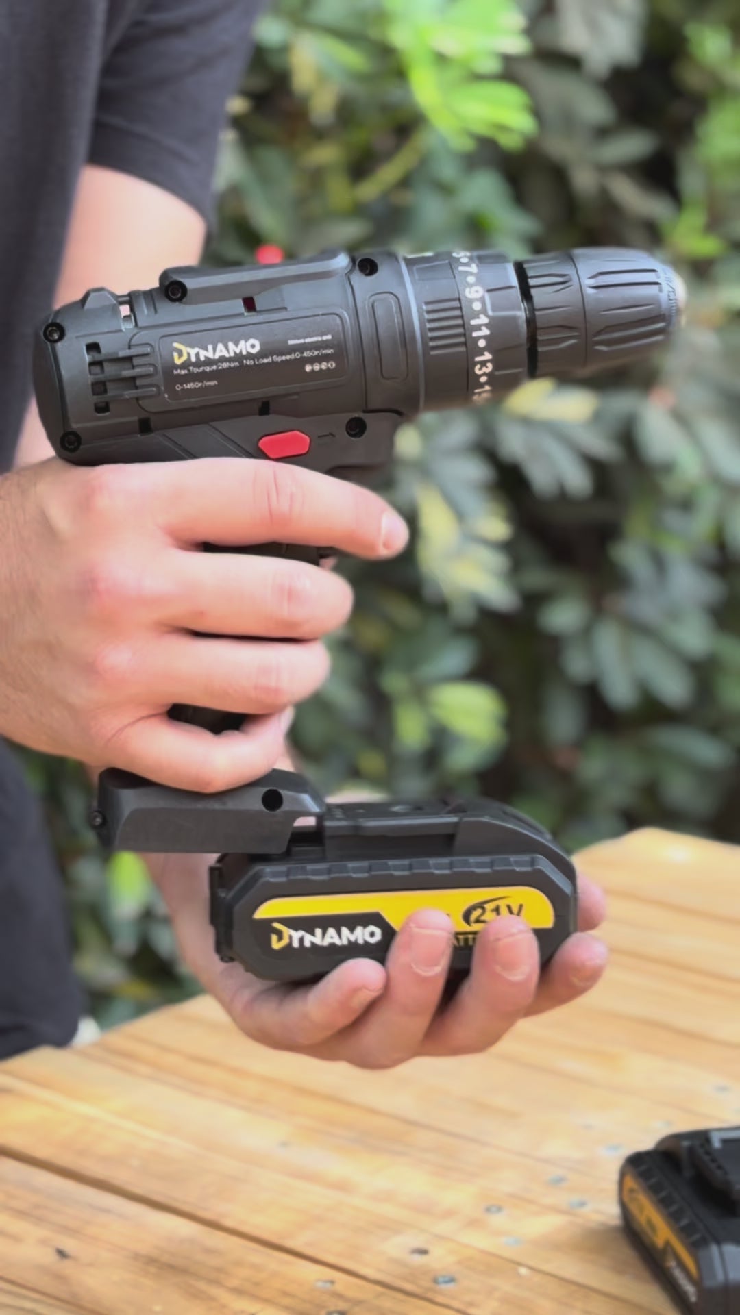 Video Kit Taladro Destornillador Inalámbrico Dynamo 21V 2 baterías