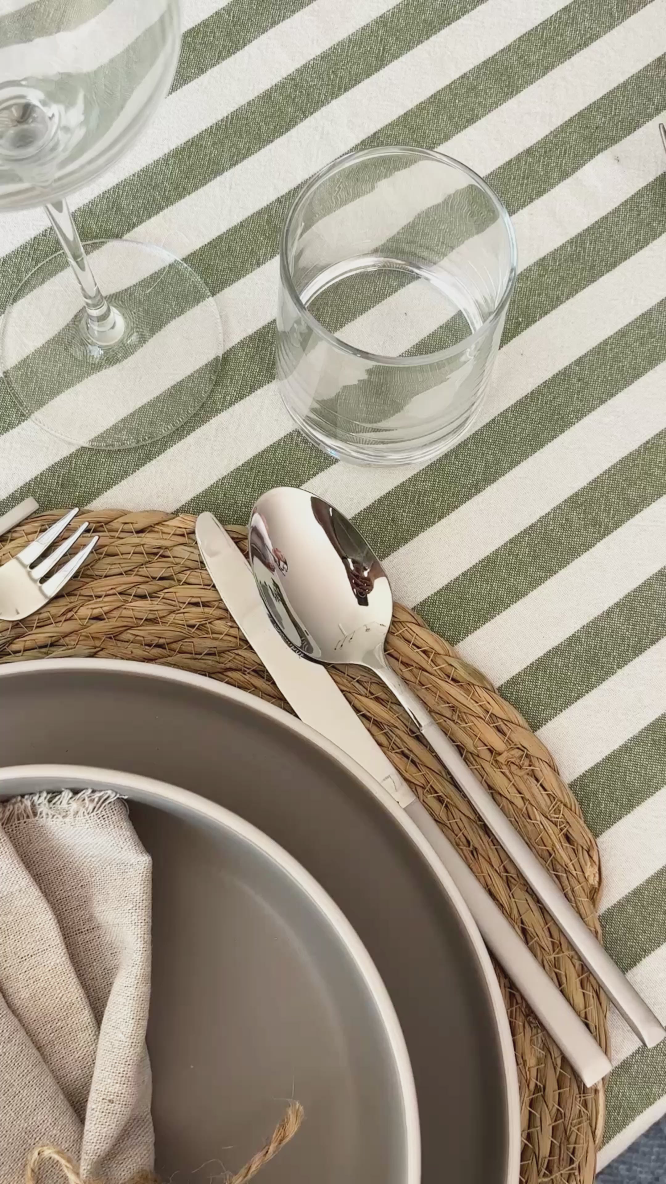 Video Set de Cuchillería 30 pcs Cubiertos Acero Inoxidable Puglia