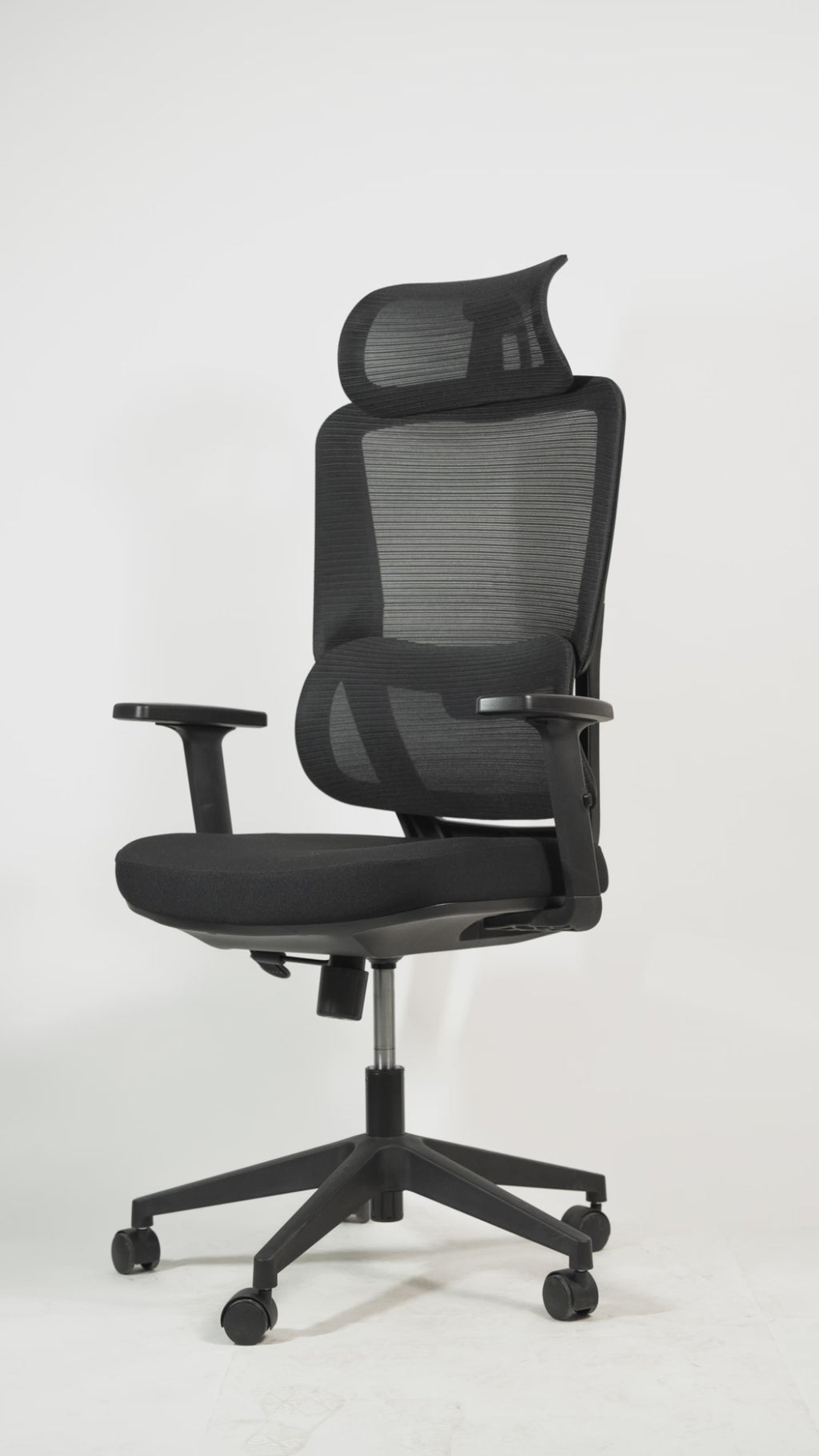 Video Silla Escritorio Oficina Ergonómica Reclinable Ergotech LEVO