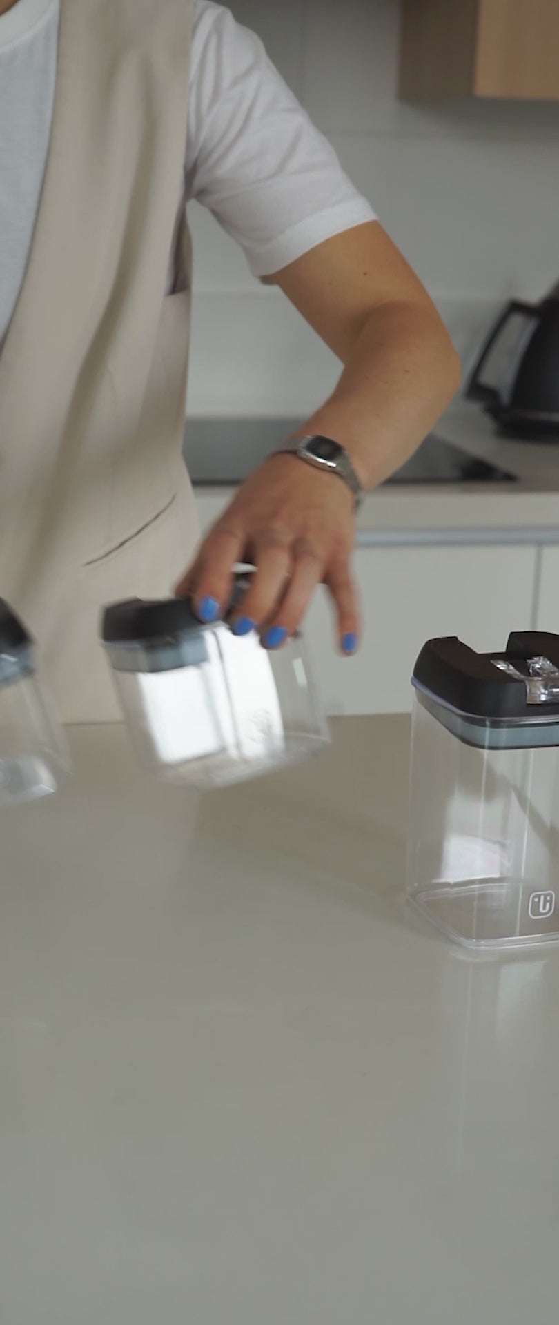 Video Set de 7 Contenedores Herméticos Plástico Negro Simplit