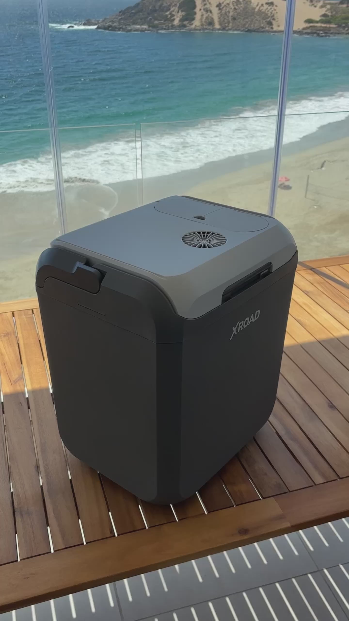 Video Cooler Eléctrico Portátil 30 Lts Gris 12V XRoad