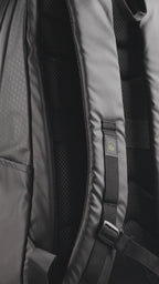 Video Mochila Urbana Pumori 22L Impermeable Porta Notebook Lhotse