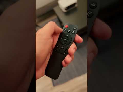 Proyector Portátil Orion 12000lm + Telón 60" LEVO
