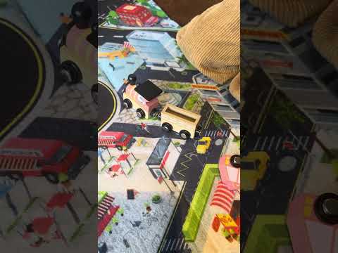 Pista de Autos y Tren de Madera Juego Didactico 70pcs Bandú